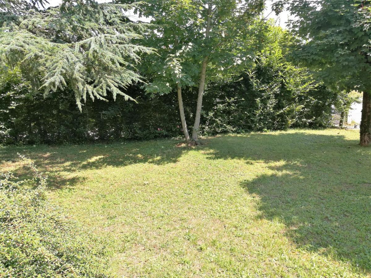 Ferienwohnung Douceur En Campagne Espalion Exterior foto